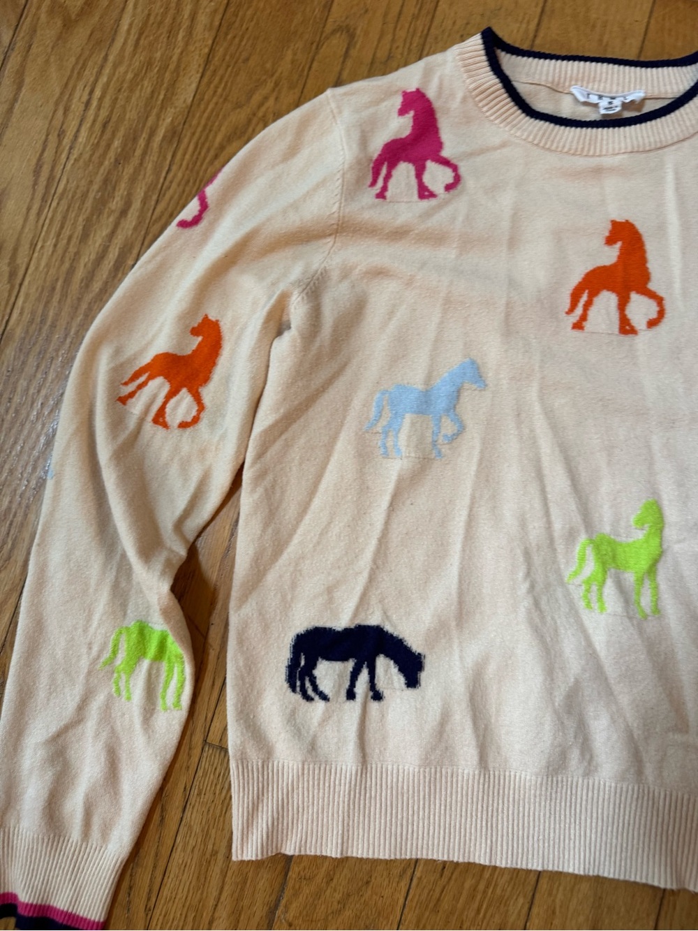 THML Womens Cream Crewneck Sweater Multicolor Horse Motifs Sz M Equestrian - Picture 2 of 11